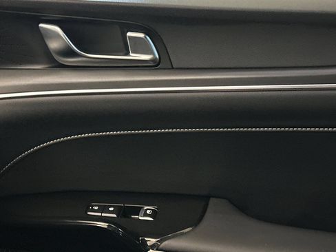 Certified 2025 Kia K5 GT-Line w/ GT-Line Premium Package FWD image 18