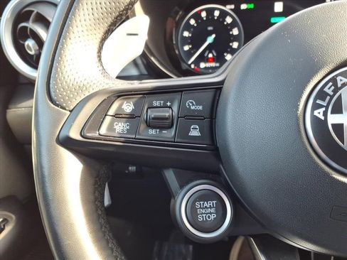 Used 2024 Alfa Romeo Tonale Veloce image 29