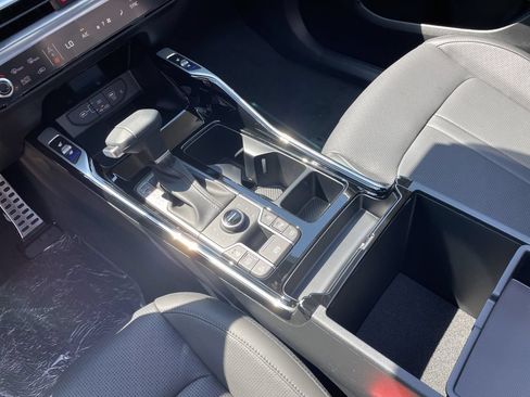 New 2026 Kia Sorento AWD image 9