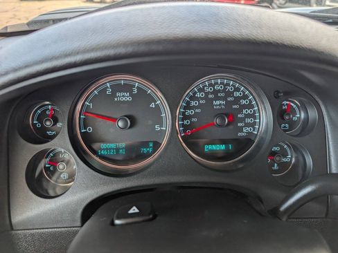 Used 2013 Chevrolet Silverado 2500 LTZ w/ LTZ Plus Package AWD/4WD image 22
