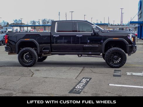 Used 2024 GMC Sierra 2500 Denali Ultimate w/ Max Trailering Package image 11