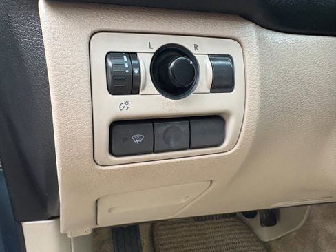 Used 2006 Subaru Outback 2.5i Limited image 28