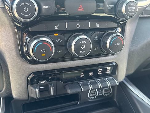 Used 2023 RAM 1500 Big Horn image 21