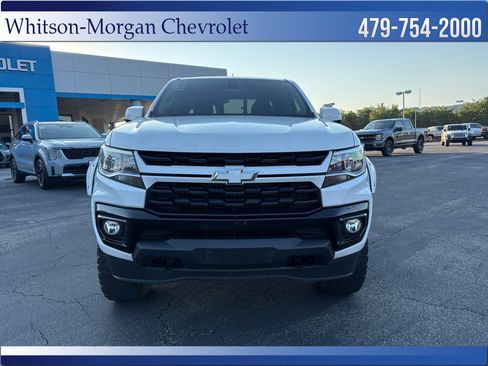 Used 2022 Chevrolet Colorado LT w/ LT Convenience Package AWD/4WD image 2