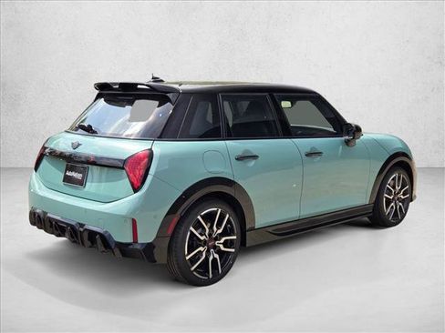 New 2026 MINI Cooper S image 2