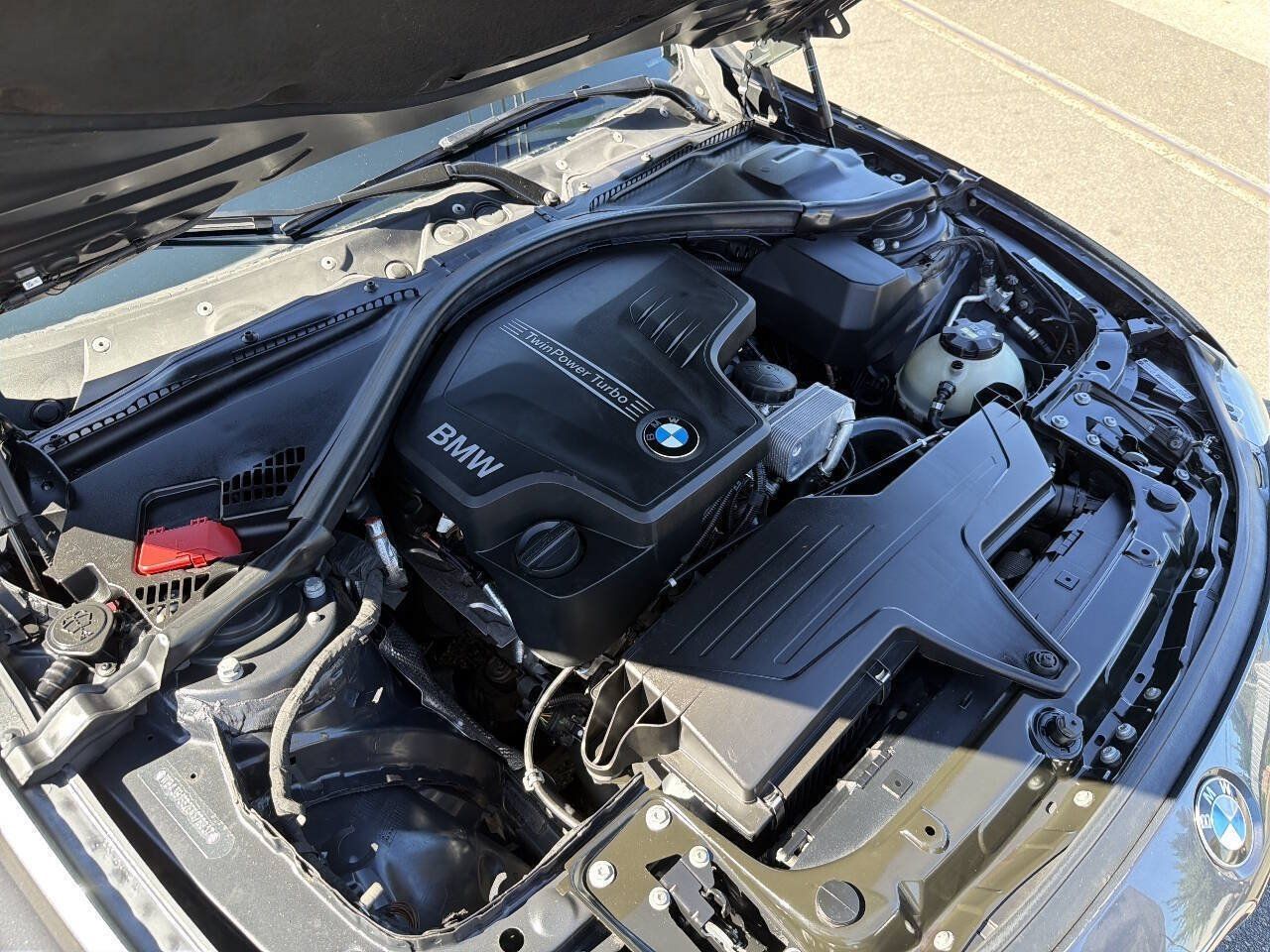 Used 2014 BMW 320i Sedan RWD image 14