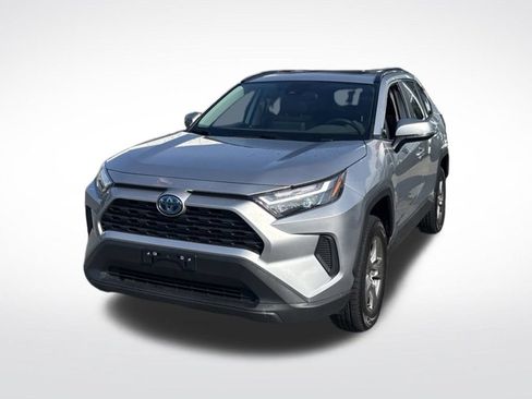 Used 2024 Toyota RAV4 XLE w/ Convenience Package AWD/4WD image 3
