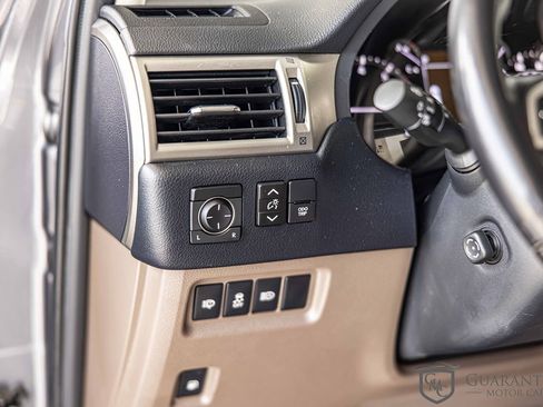 Used 2020 Lexus GX 460 Premium image 20