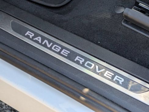 Used 2020 Land Rover Range Rover Evoque SE AWD/4WD image 45
