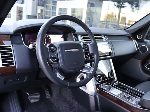 Used 2020 Land Rover Range Rover Long Wheelbase HSE image 15