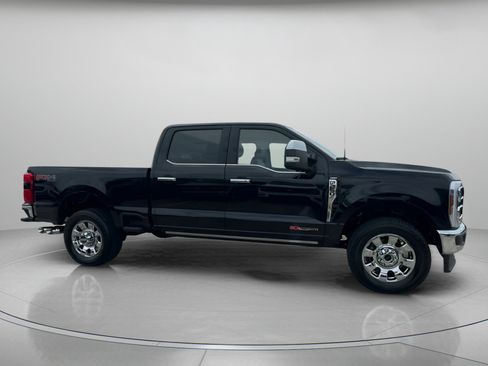 New 2026 Ford F250 Lariat w/ Lariat Premium Package image 36