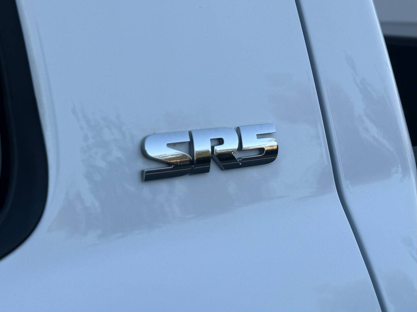 Used 2015 Toyota Tundra SR5 AWD/4WD image 39