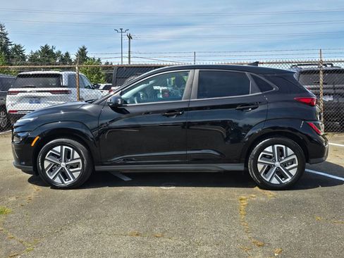 Used 2023 Hyundai Kona SE FWD image 4