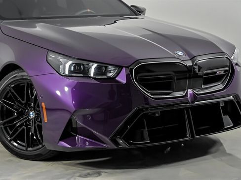 Used 2026 BMW M5 w/ Carbon Package AWD/4WD image 3