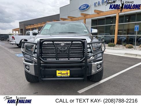 Used 2020 Toyota Tundra Limited w/ Limited Premium Package AWD/4WD image 2