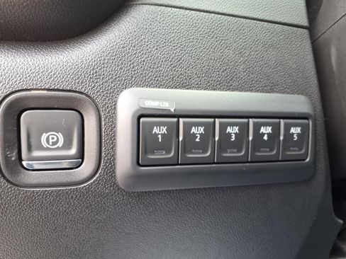 New 2025 Chevrolet Silverado 2500 W/T w/ WT Convenience Package image 21