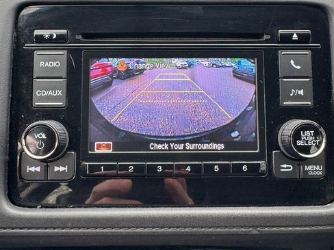 Used 2016 Honda HR-V LX image 21