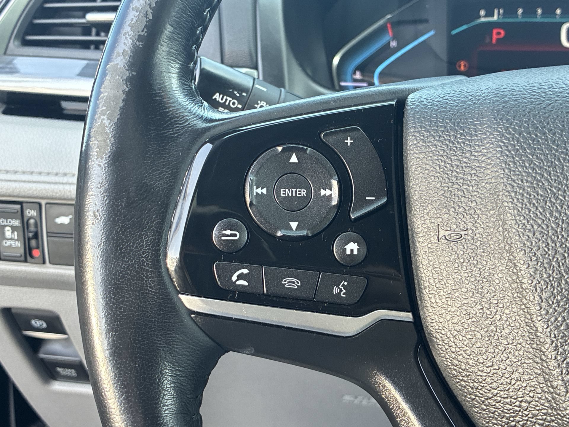Certified 2022 Honda Odyssey Elite image 26