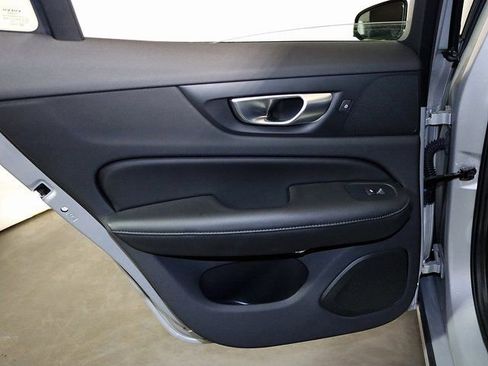 Used 2024 Volvo S60 B5 Core image 27