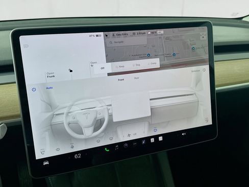 Used 2023 Tesla Model 3 Standard Range image 23