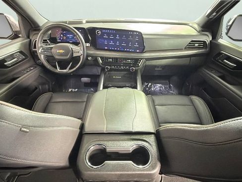 Certified 2025 Chevrolet Tahoe Premier RWD image 34