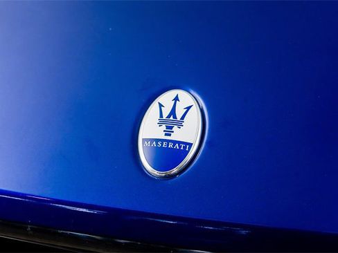 Used 2022 Maserati Levante GT image 27