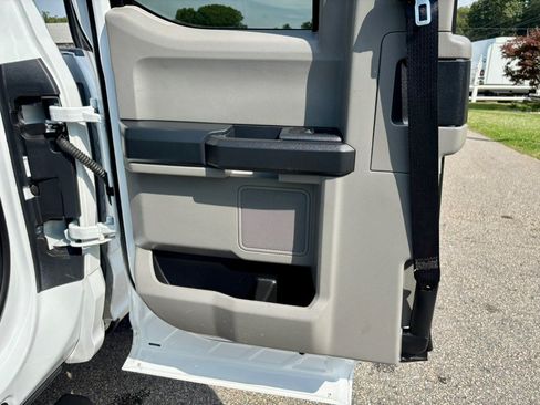 Used 2022 Ford F350 XL w/ STX Appearance Package AWD/4WD image 18