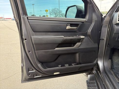 Used 2023 Toyota Tundra Limited image 13