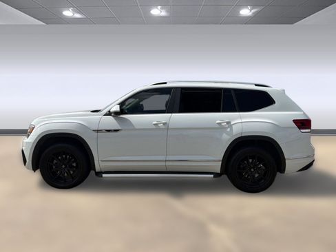 Used 2018 Volkswagen Atlas SE w/ R-Line Package AWD/4WD image 2