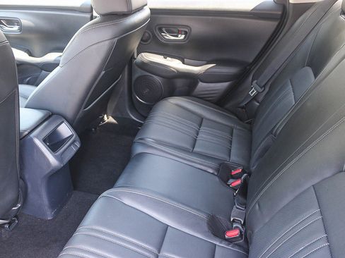 Used 2025 Honda HR-V EX-L image 19