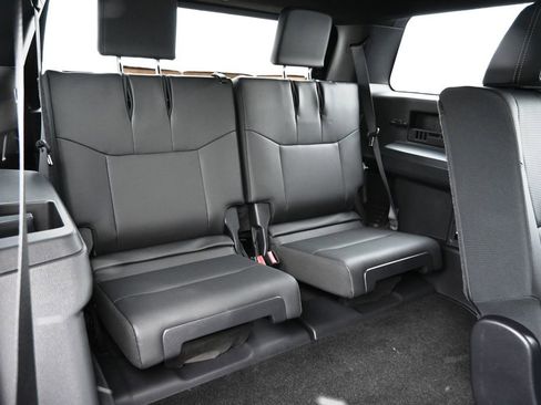 New 2026 Toyota 4Runner Limited image 19