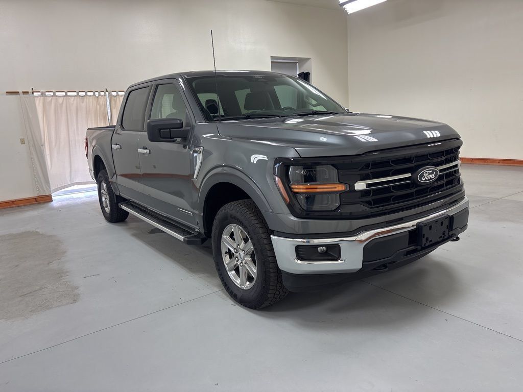 Used 2025 Ford F150 XLT w/ Equipment Group 301A Standard AWD/4WD image 2