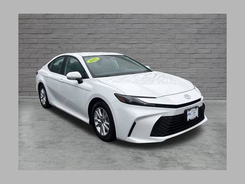 Used 2025 Toyota Camry LE FWD image 1