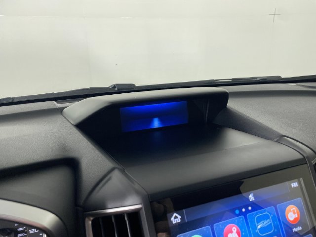 Used 2019 Subaru Crosstrek 2.0i Limited w/ Moonroof Package w/Navigation AWD/4WD image 7