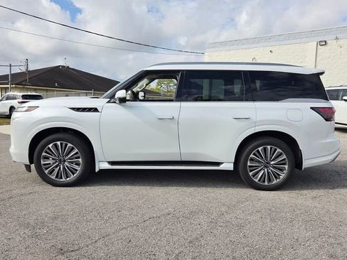 New 2026 INFINITI QX80 Luxe w/ Cargo Package AWD/4WD image 4
