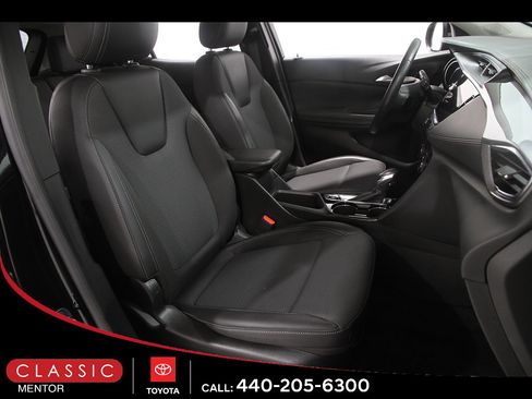 Used 2023 Buick Encore GX Preferred FWD image 16