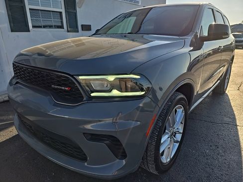Used 2024 Dodge Durango GT image 3