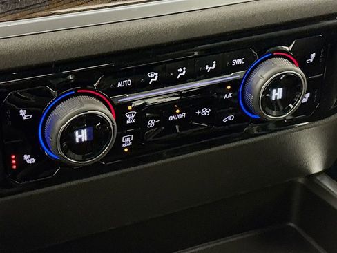 New 2026 Chevrolet Silverado 1500 LT Trail Boss w/ LT Trail Boss Premium Package image 16