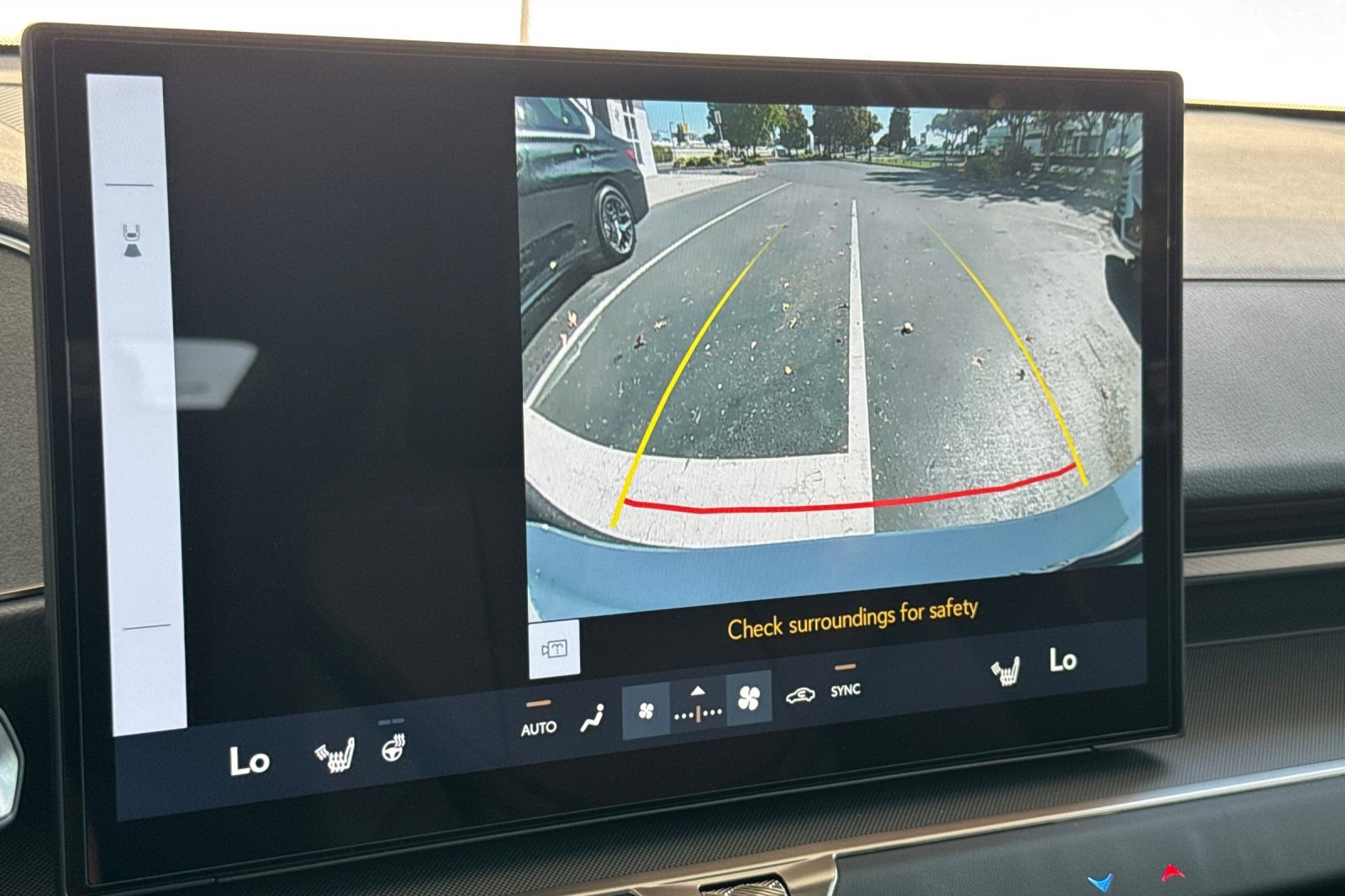New 2026 Lexus ES 350h AWD image 16