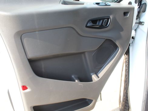 Used 2025 Ford Transit 250 Low Roof w/ Exterior Upgrade Package RWD image 26