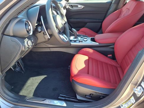 New 2025 Alfa Romeo Giulia w/ Veloce Package Rwd image 15