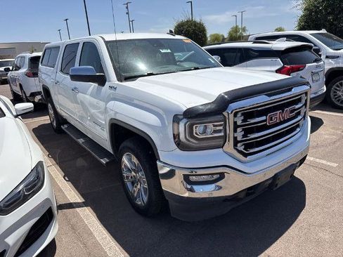 Used 2018 GMC Sierra 1500 SLT AWD/4WD image 2