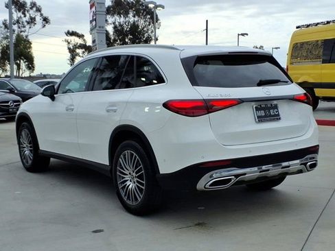 Used 2025 Mercedes-Benz GLC 300 image 21