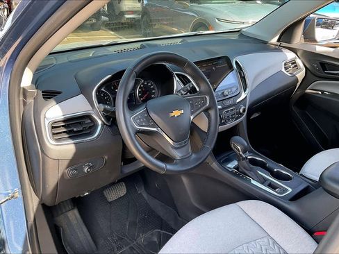 Certified 2024 Chevrolet Equinox LT FWD image 16