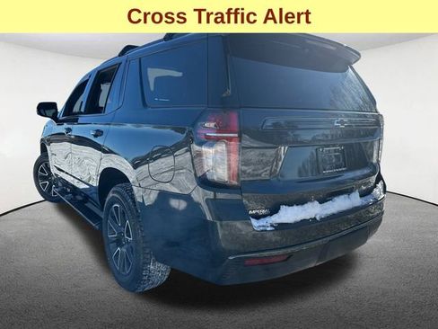 Used 2022 Chevrolet Tahoe Z71 w/ Luxury Package AWD/4WD image 9