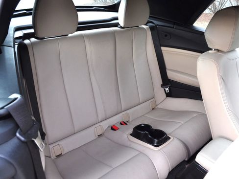 Used 2015 BMW 228i xDrive Convertible image 15