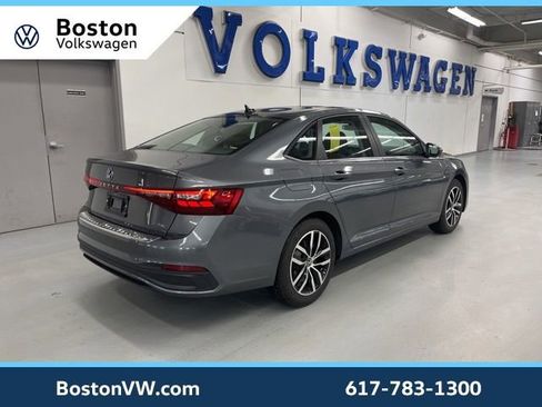 New 2026 Volkswagen Jetta SE FWD image 4