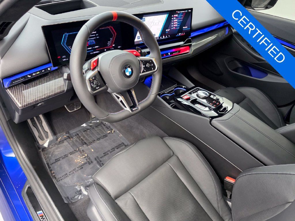 Certified 2025 BMW M5 w/ Carbon Package AWD/4WD image 10