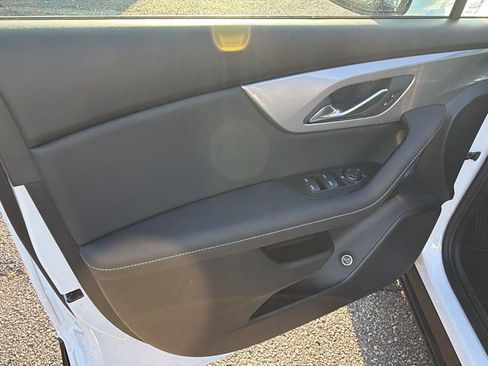 New 2026 Chevrolet Blazer LT w/ Convenience Package FWD image 13