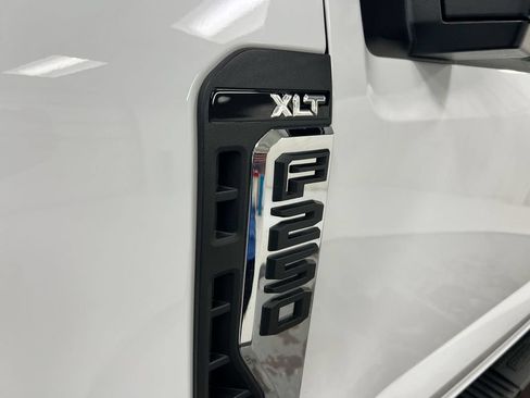 Used 2026 Ford F250 XLT AWD/4WD image 25